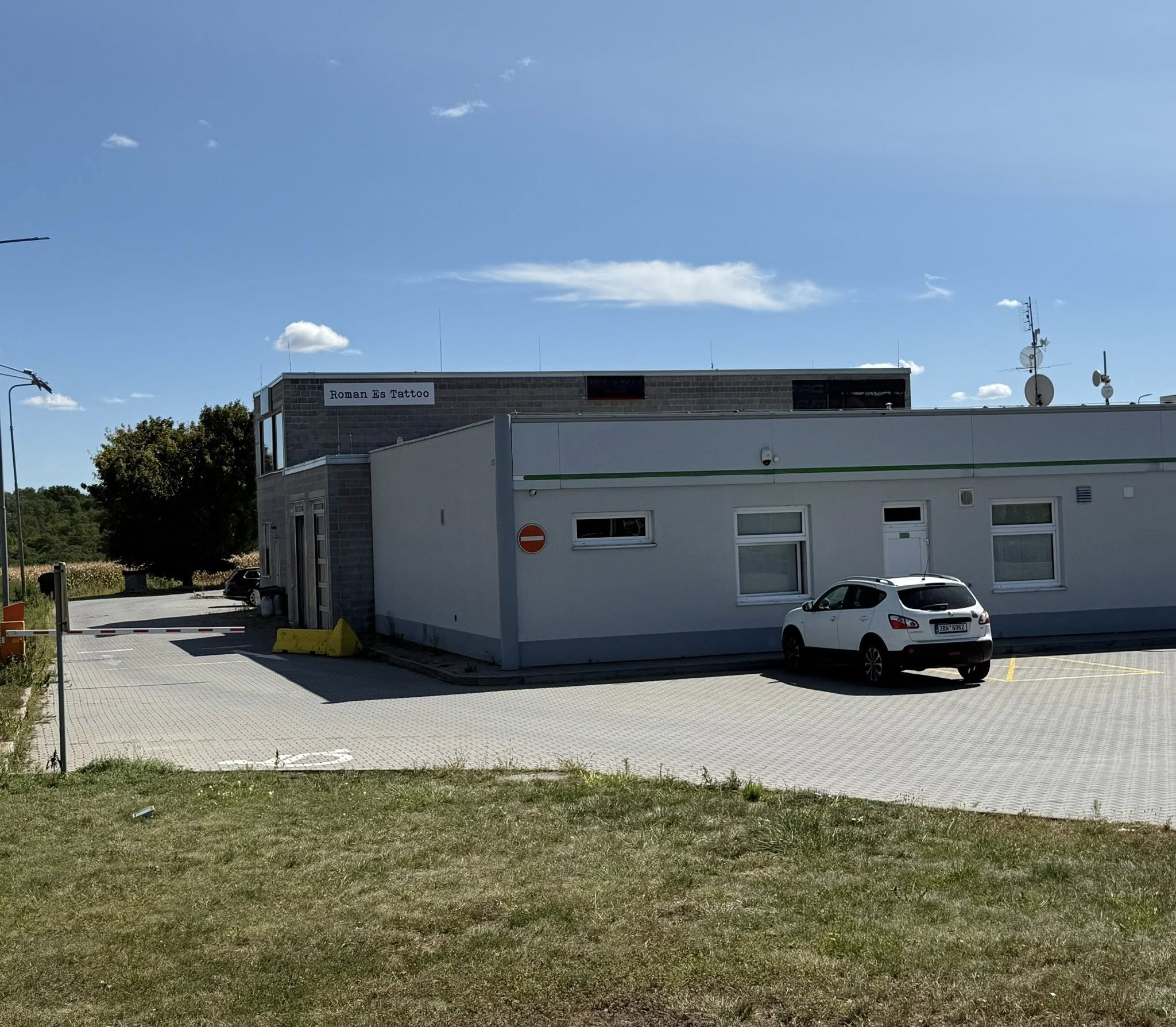 Adresa studia - Chvalovice-Hatě 200, Znojmo